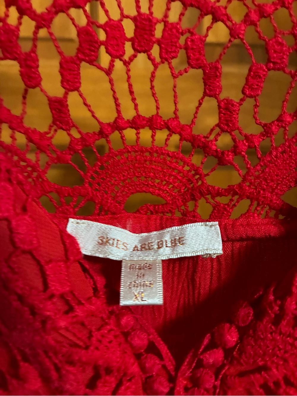 Red Crochet Front Sleeveless Tank - Picture 2 of 3